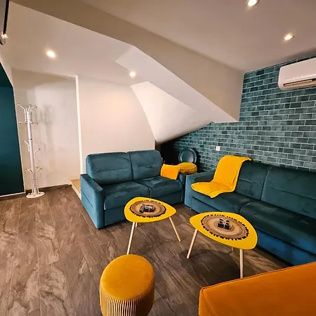 Hébergement de vacances Le Loft Bleu 3 Etoiles 15 Personnes