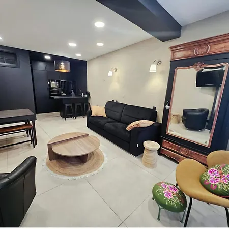 Le Loft Bleu 3 Etoiles 15 Personnes Hébergement de vacances Sablons (Drome)