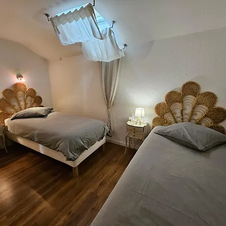 بيت للعطل Le Loft Bleu 16 Etoile *