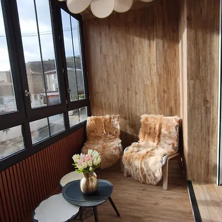 بيت للعطل Le Loft Bleu 16 Etoile *