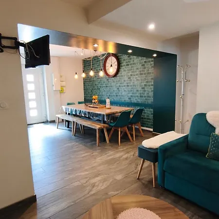Le Loft Bleu 16 Etoile بيت للعطل *